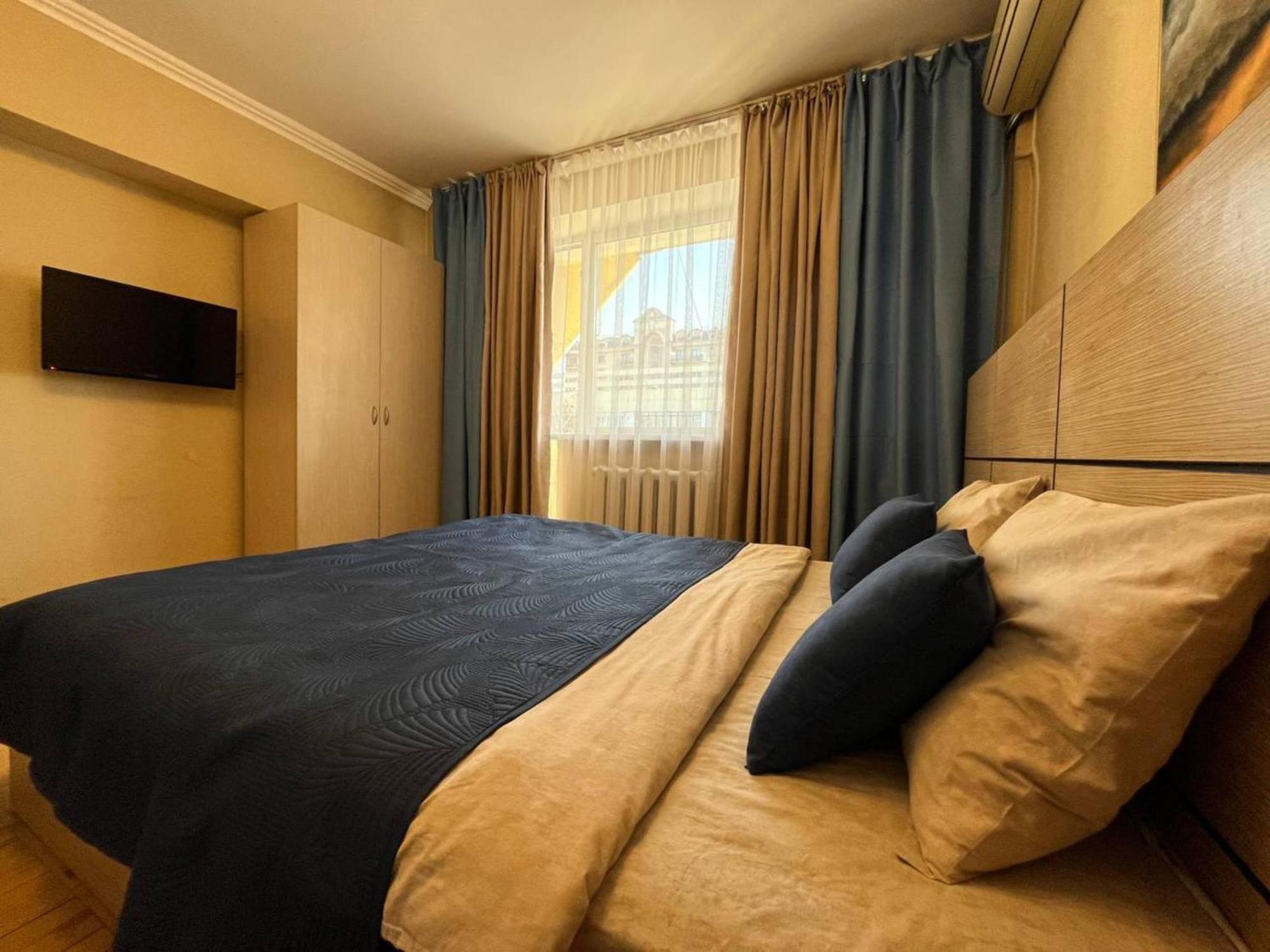 30 Traveler'S Choice In The City Center 알마티 외부 사진